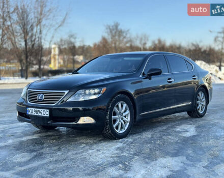 Черный Лексус ЛС, объемом двигателя 4.97 л и пробегом 223 тыс. км за 8700 $, фото 3 на Automoto.ua