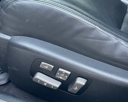 Чорний Лексус ЛС, об'ємом двигуна 4.61 л та пробігом 218 тис. км за 10800 $, фото 9 на Automoto.ua