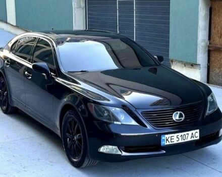 Черный Лексус ЛС, объемом двигателя 4.6 л и пробегом 285 тыс. км за 13000 $, фото 5 на Automoto.ua
