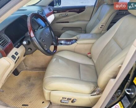 Черный Лексус ЛС, объемом двигателя 4.61 л и пробегом 246 тыс. км за 11500 $, фото 18 на Automoto.ua