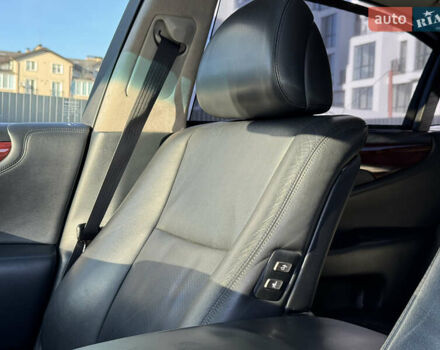 Черный Лексус ЛС, объемом двигателя 4.6 л и пробегом 251 тыс. км за 12500 $, фото 33 на Automoto.ua