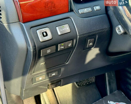 Черный Лексус ЛС, объемом двигателя 4.6 л и пробегом 251 тыс. км за 13500 $, фото 46 на Automoto.ua