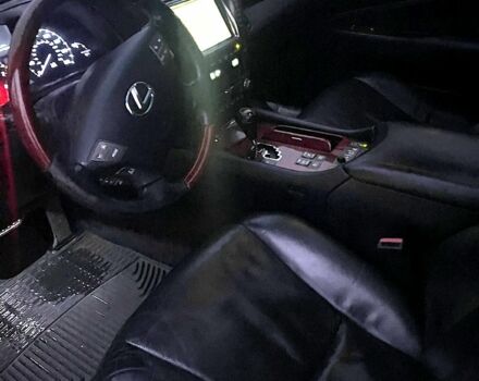 Черный Лексус ЛС, объемом двигателя 4.6 л и пробегом 0 тыс. км за 12999 $, фото 10 на Automoto.ua