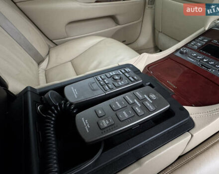 Черный Лексус ЛС, объемом двигателя 4.61 л и пробегом 138 тыс. км за 9999 $, фото 22 на Automoto.ua