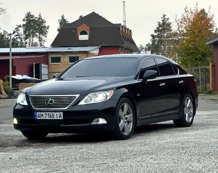 Чорний Лексус ЛС, об'ємом двигуна 4.6 л та пробігом 200 тис. км за 12000 $, фото 1 на Automoto.ua