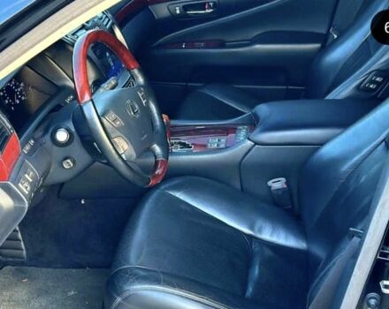 Чорний Лексус ЛС, об'ємом двигуна 4.6 л та пробігом 285 тис. км за 11000 $, фото 2 на Automoto.ua