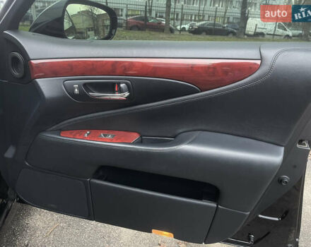 Черный Лексус ЛС, объемом двигателя 4.61 л и пробегом 235 тыс. км за 11999 $, фото 37 на Automoto.ua