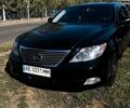 Черный Лексус ЛС, объемом двигателя 4.6 л и пробегом 170 тыс. км за 13500 $, фото 1 на Automoto.ua