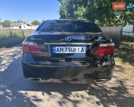 Черный Лексус ЛС, объемом двигателя 4.6 л и пробегом 220 тыс. км за 11999 $, фото 2 на Automoto.ua