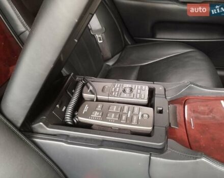 Черный Лексус ЛС, объемом двигателя 4.6 л и пробегом 274 тыс. км за 10100 $, фото 8 на Automoto.ua