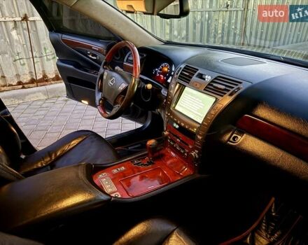 Лексус ЛС 2007 в Одессе на Automoto.ua Черный Лексус ЛС, объемом двигателя 4.61 л и пробегом 291 тыс. км за 6999 $, фото 49 на Automoto.ua