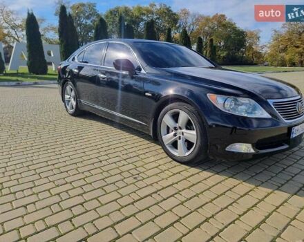 Черный Лексус ЛС, объемом двигателя 4.61 л и пробегом 246 тыс. км за 11500 $, фото 2 на Automoto.ua