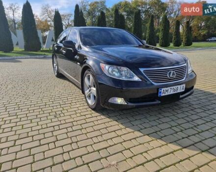 Черный Лексус ЛС, объемом двигателя 4.61 л и пробегом 246 тыс. км за 11500 $, фото 1 на Automoto.ua