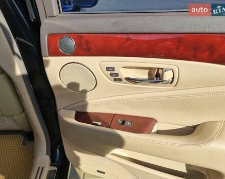 Черный Лексус ЛС, объемом двигателя 4.61 л и пробегом 246 тыс. км за 11500 $, фото 14 на Automoto.ua