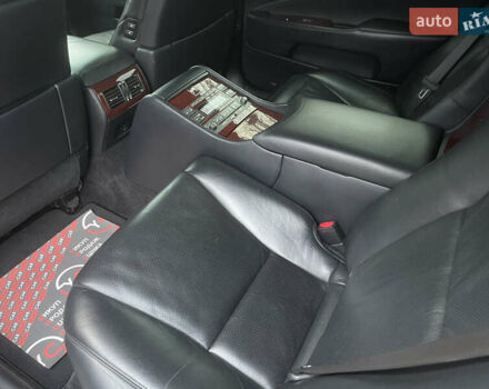 Черный Лексус ЛС, объемом двигателя 4.61 л и пробегом 235 тыс. км за 11999 $, фото 6 на Automoto.ua