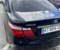 Чорний Лексус ЛС, об'ємом двигуна 4.61 л та пробігом 214 тис. км за 12850 $, фото 8 на Automoto.ua