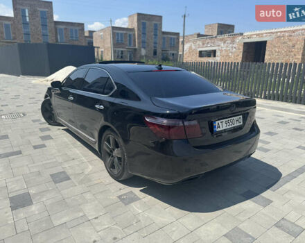 Черный Лексус ЛС, объемом двигателя 4.61 л и пробегом 320 тыс. км за 16500 $, фото 5 на Automoto.ua