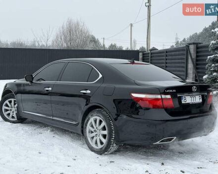 Черный Лексус ЛС, объемом двигателя 4.6 л и пробегом 277 тыс. км за 14999 $, фото 2 на Automoto.ua