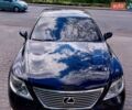 Черный Лексус ЛС, объемом двигателя 4.6 л и пробегом 227 тыс. км за 11000 $, фото 2 на Automoto.ua
