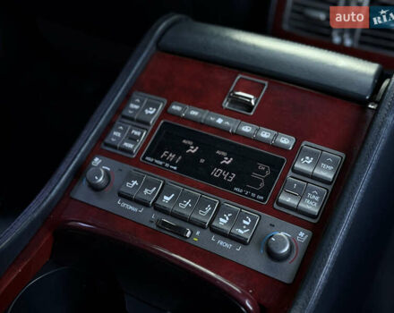 Черный Лексус ЛС, объемом двигателя 4.61 л и пробегом 300 тыс. км за 9900 $, фото 13 на Automoto.ua
