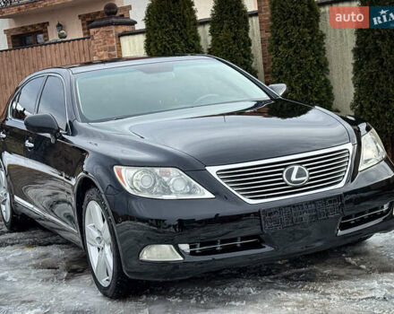 Черный Лексус ЛС, объемом двигателя 4.6 л и пробегом 175 тыс. км за 9900 $, фото 7 на Automoto.ua