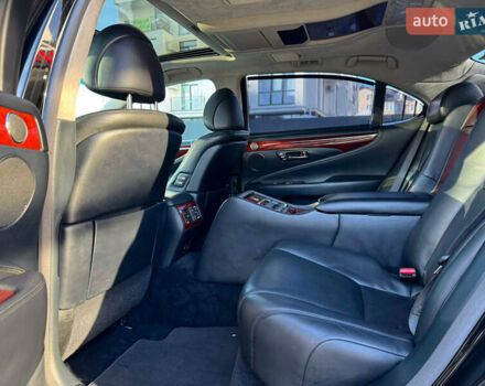 Чорний Лексус ЛС, об'ємом двигуна 4.6 л та пробігом 245 тис. км за 12700 $, фото 23 на Automoto.ua