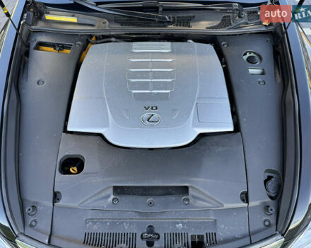 Черный Лексус ЛС, объемом двигателя 4.6 л и пробегом 251 тыс. км за 13500 $, фото 16 на Automoto.ua