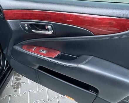 Чорний Лексус ЛС, об'ємом двигуна 4.61 л та пробігом 218 тис. км за 10800 $, фото 12 на Automoto.ua