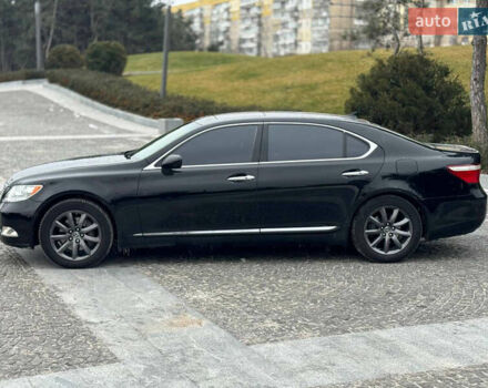 Чорний Лексус ЛС, об'ємом двигуна 4.61 л та пробігом 272 тис. км за 8900 $, фото 18 на Automoto.ua