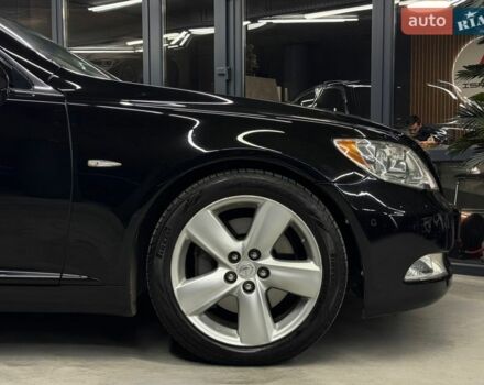 Черный Лексус ЛС, объемом двигателя 4.61 л и пробегом 220 тыс. км за 11500 $, фото 4 на Automoto.ua