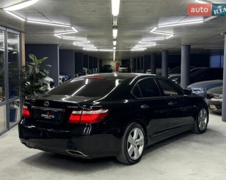 Черный Лексус ЛС, объемом двигателя 4.61 л и пробегом 220 тыс. км за 11500 $, фото 13 на Automoto.ua