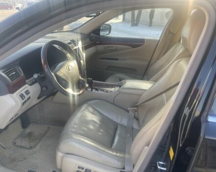 Черный Лексус ЛС, объемом двигателя 4.6 л и пробегом 250 тыс. км за 9000 $, фото 8 на Automoto.ua