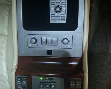 Черный Лексус ЛС, объемом двигателя 4.97 л и пробегом 300 тыс. км за 12000 $, фото 33 на Automoto.ua
