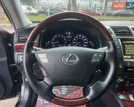 Черный Лексус ЛС, объемом двигателя 4.61 л и пробегом 235 тыс. км за 11999 $, фото 31 на Automoto.ua