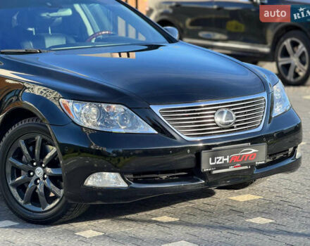 Чорний Лексус ЛС, об'ємом двигуна 4.6 л та пробігом 245 тис. км за 12700 $, фото 20 на Automoto.ua