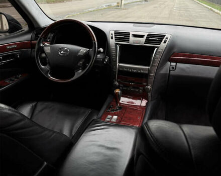 Чорний Лексус ЛС, об'ємом двигуна 4.61 л та пробігом 275 тис. км за 9900 $, фото 12 на Automoto.ua