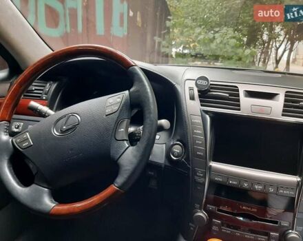Черный Лексус ЛС, объемом двигателя 4.97 л и пробегом 229 тыс. км за 10800 $, фото 21 на Automoto.ua