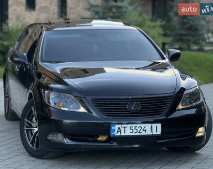 Черный Лексус ЛС, объемом двигателя 4.61 л и пробегом 300 тыс. км за 9900 $, фото 17 на Automoto.ua