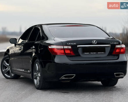 Черный Лексус ЛС, объемом двигателя 4.61 л и пробегом 320 тыс. км за 14500 $, фото 14 на Automoto.ua