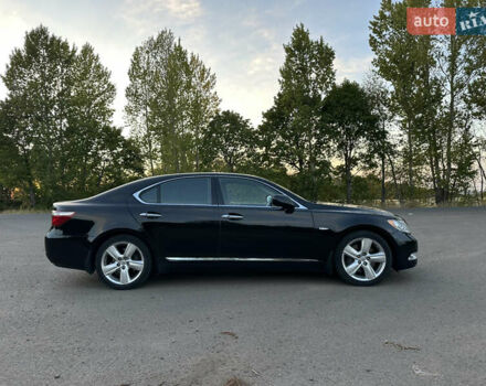Черный Лексус ЛС, объемом двигателя 4.61 л и пробегом 190 тыс. км за 14500 $, фото 3 на Automoto.ua