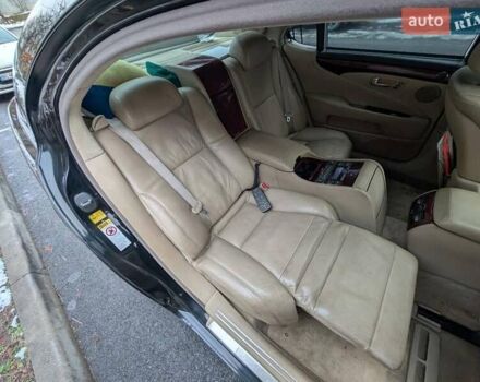 Чорний Лексус ЛС, об'ємом двигуна 4.61 л та пробігом 312 тис. км за 12000 $, фото 6 на Automoto.ua