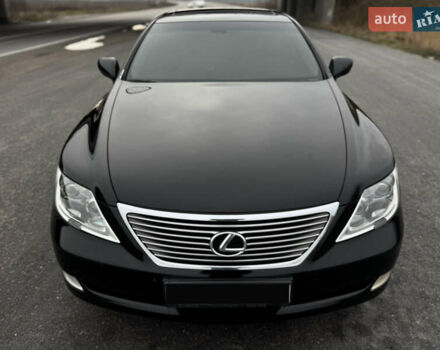 Черный Лексус ЛС, объемом двигателя 4.61 л и пробегом 320 тыс. км за 14500 $, фото 11 на Automoto.ua