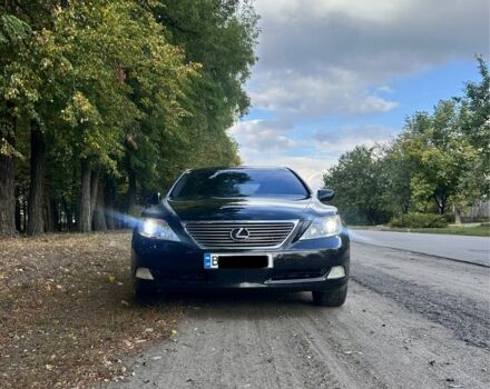Чорний Лексус ЛС, об'ємом двигуна 4.6 л та пробігом 290 тис. км за 8000 $, фото 1 на Automoto.ua