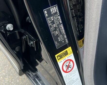 Черный Лексус ЛС, объемом двигателя 4.6 л и пробегом 230 тыс. км за 13800 $, фото 16 на Automoto.ua