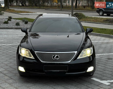 Черный Лексус ЛС, объемом двигателя 4.6 л и пробегом 192 тыс. км за 13500 $, фото 4 на Automoto.ua