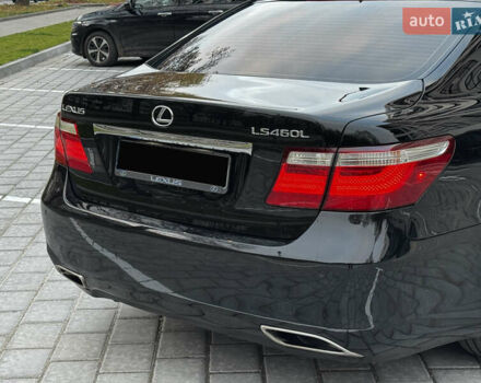 Черный Лексус ЛС, объемом двигателя 4.6 л и пробегом 192 тыс. км за 13500 $, фото 19 на Automoto.ua