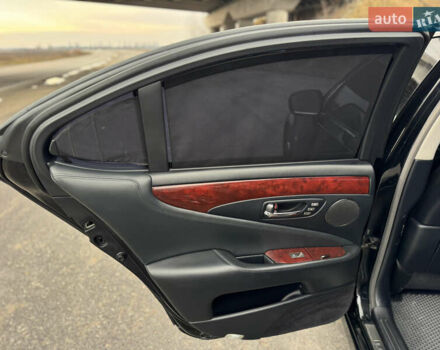 Черный Лексус ЛС, объемом двигателя 4.61 л и пробегом 320 тыс. км за 14500 $, фото 42 на Automoto.ua