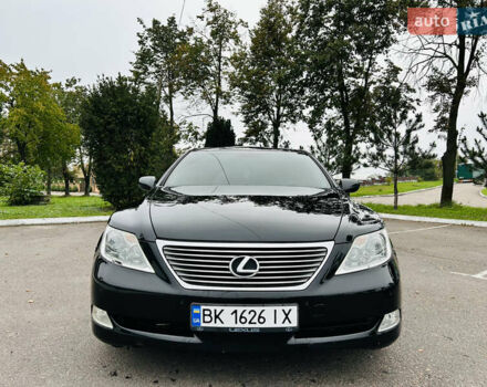 Черный Лексус ЛС, объемом двигателя 4.61 л и пробегом 200 тыс. км за 13900 $, фото 2 на Automoto.ua