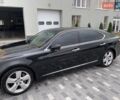 Черный Лексус ЛС, объемом двигателя 4.6 л и пробегом 117 тыс. км за 20000 $, фото 1 на Automoto.ua
