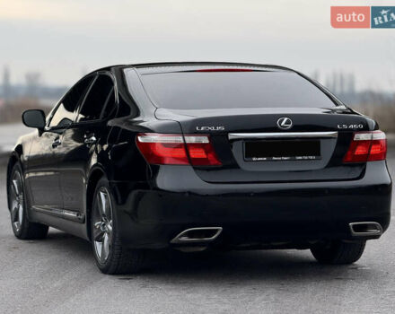 Черный Лексус ЛС, объемом двигателя 4.61 л и пробегом 320 тыс. км за 14500 $, фото 23 на Automoto.ua